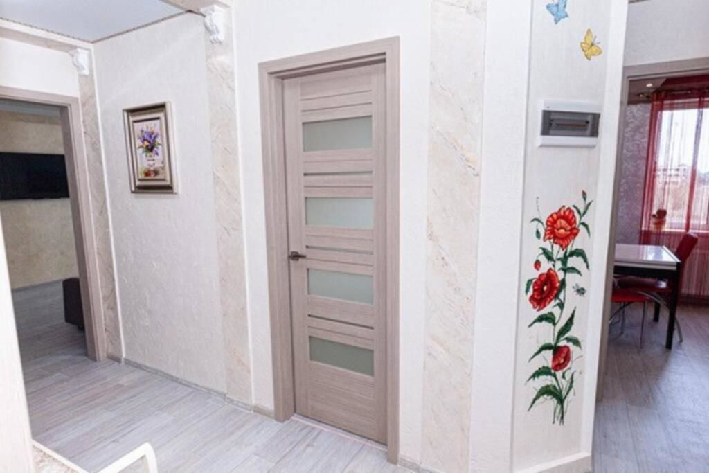 Апартаменты Тараскова 16, Люкс, ЮЗР Черкассы