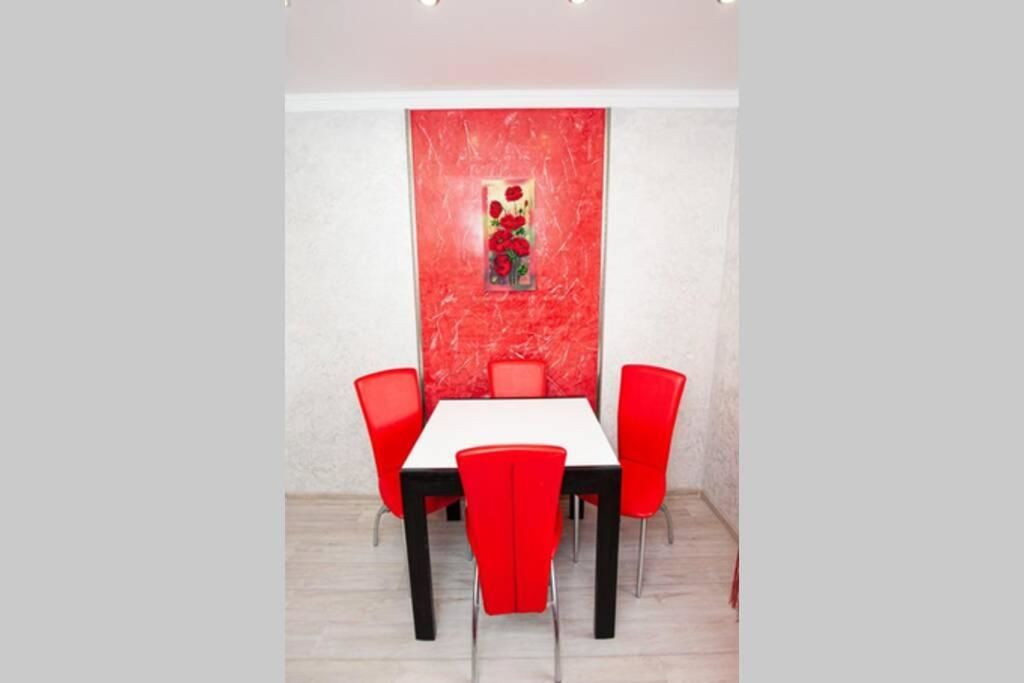 Апартаменты Тараскова 16, Люкс, ЮЗР Черкассы